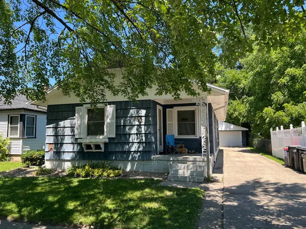 1616 Vermont St, Saginaw, MI 48602