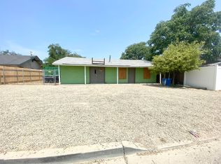706 W Murray Ave, Visalia, CA 93291