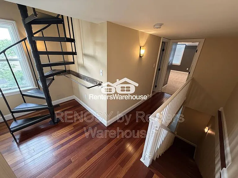 1514 McHenry St — Photo 28