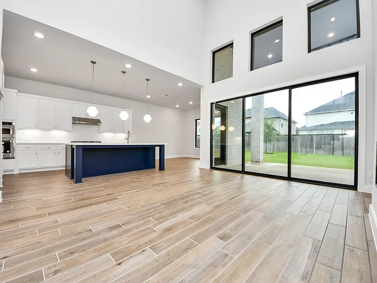 26907 Southwick Valley Ln — Photo 39