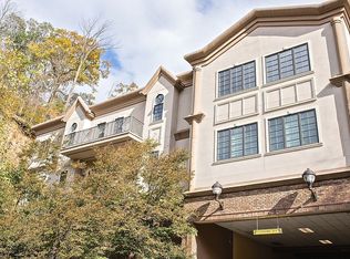806 Somerset St, Watchung, NJ 07069