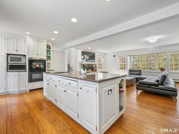 140 Signal Hill Road, Wilton, CT 06897