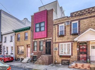 636 Pierce St, Philadelphia, PA 19148