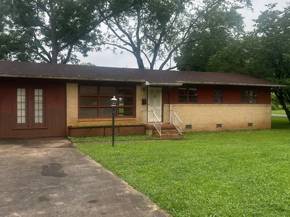 303 Kansas Ave, Stevenson, AL 35772