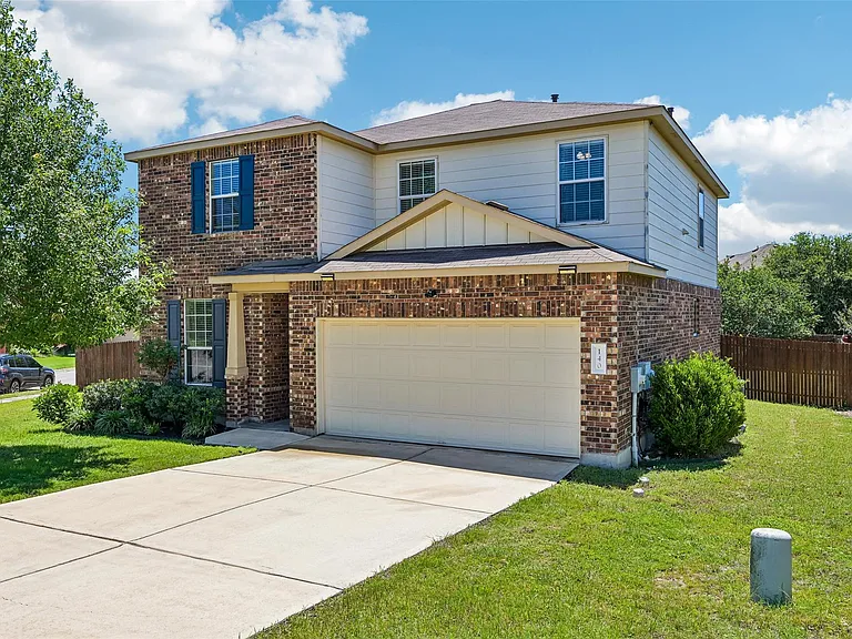 140 Lynn Crest Bnd — Photo 40