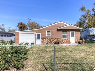 6124 Patterson St, Omaha, NE 68117