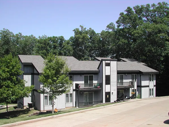 613 Woodlander Rd, Jefferson City, MO 65101