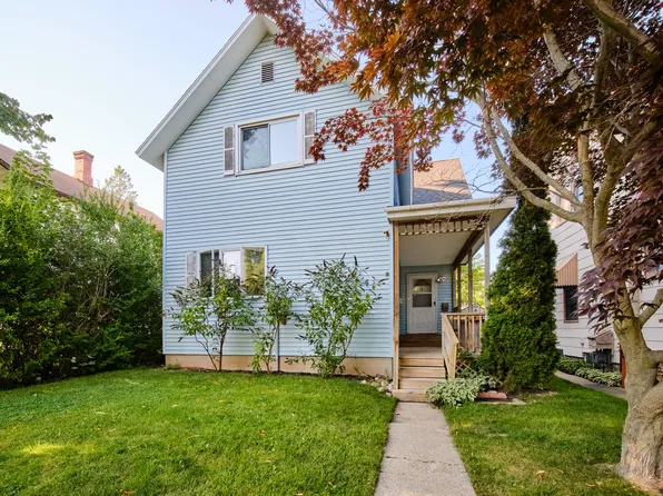 294 4th St, Manistee, MI 49660