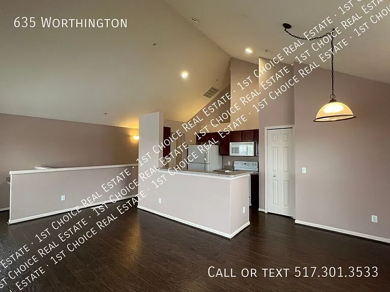 635 Worthington Dr — Photo 2