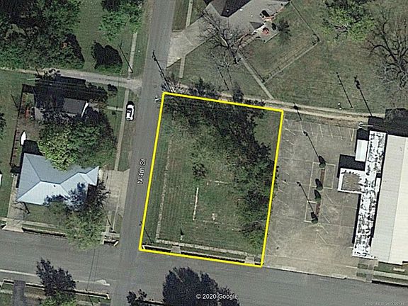 3rd image of 319 W Division St