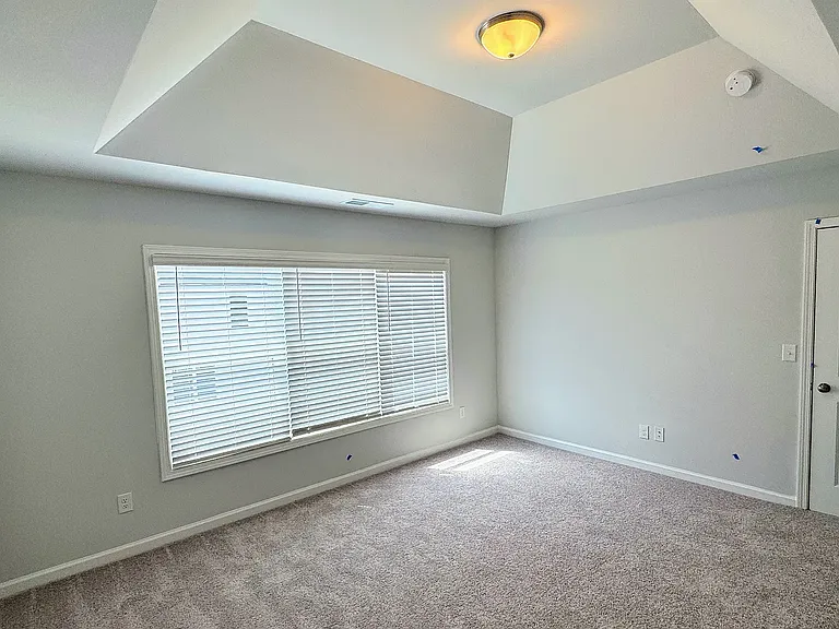 6 Nickel Dr — Photo 5