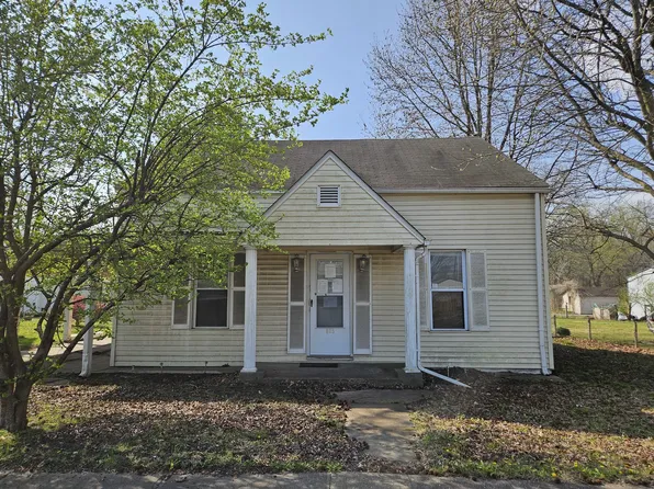 805 W Pine St, Percy, IL 62272