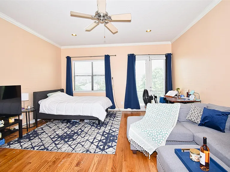 2406 Dorrington St #C — Photo 16