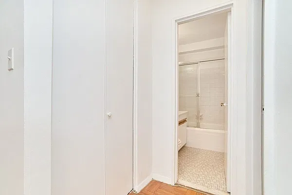 Rented by Living New York | media 32