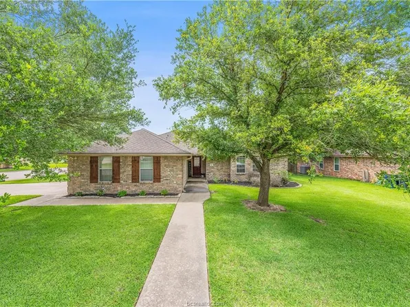 1416 Richland Ct S, College Station, TX 77845