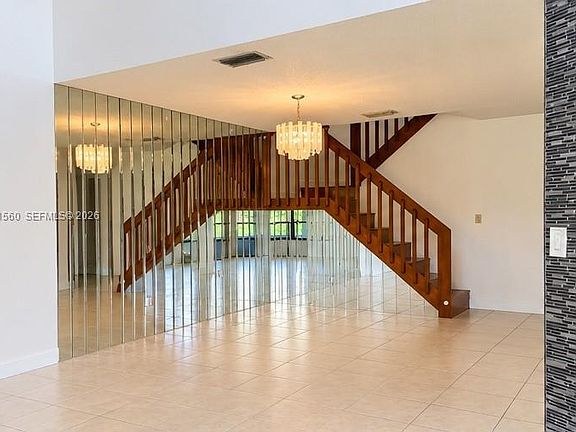 5th image of 3539 Inverrary Blvd W #1