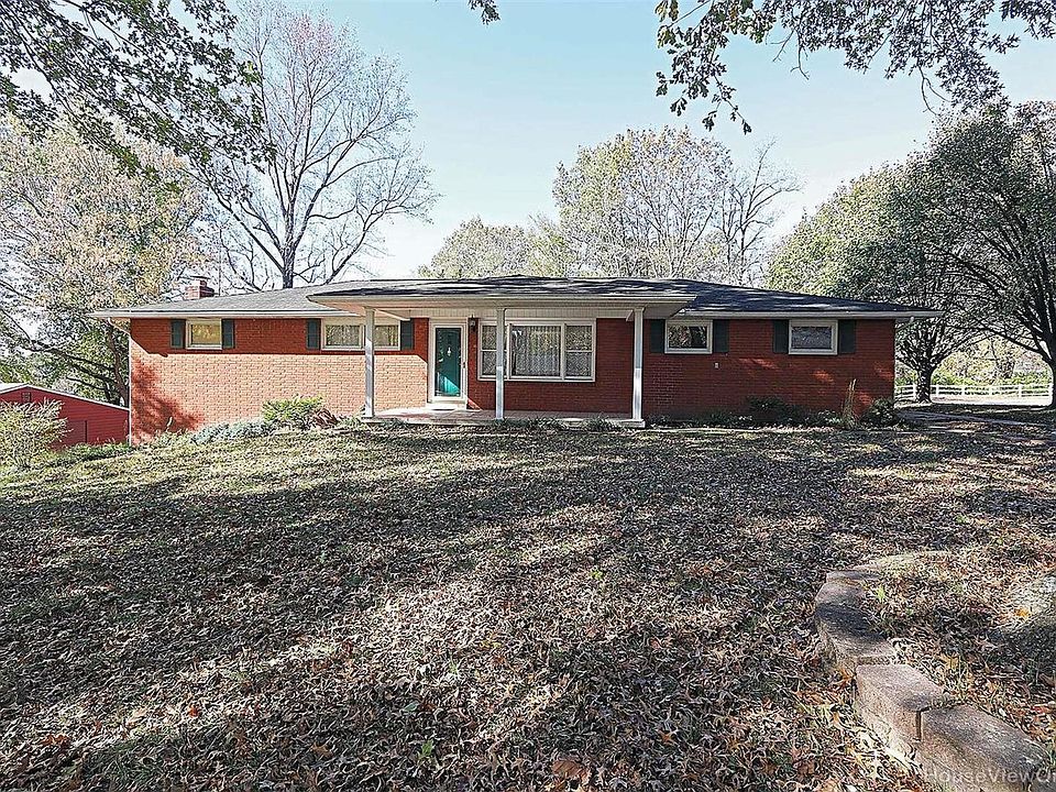 1st image of 1067 Patricia St
