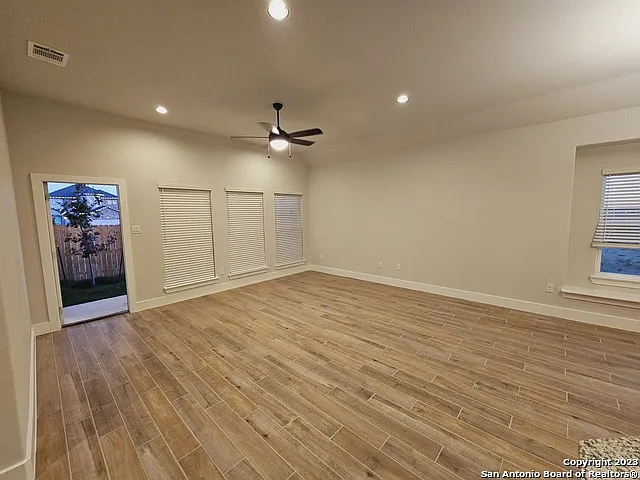 10544 Briceway Bay — Photo 11