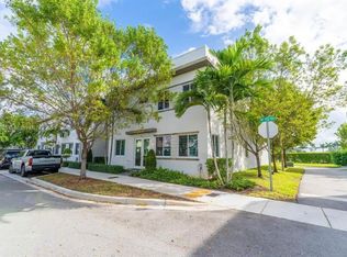 6611 NW 102nd Path, Miami, FL 33178