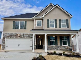 1221 Madison Oaks Rd, Knoxville, TN 37924