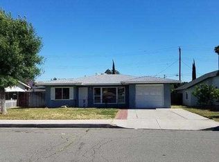 25647 Cottonwood Rd, Loma Linda, CA 92354