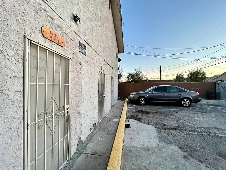 1845 Harding St #2 — Photo 17
