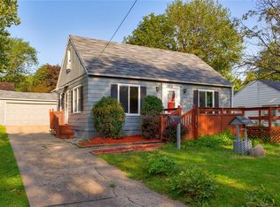 3910 50th St, Des Moines, IA 50310