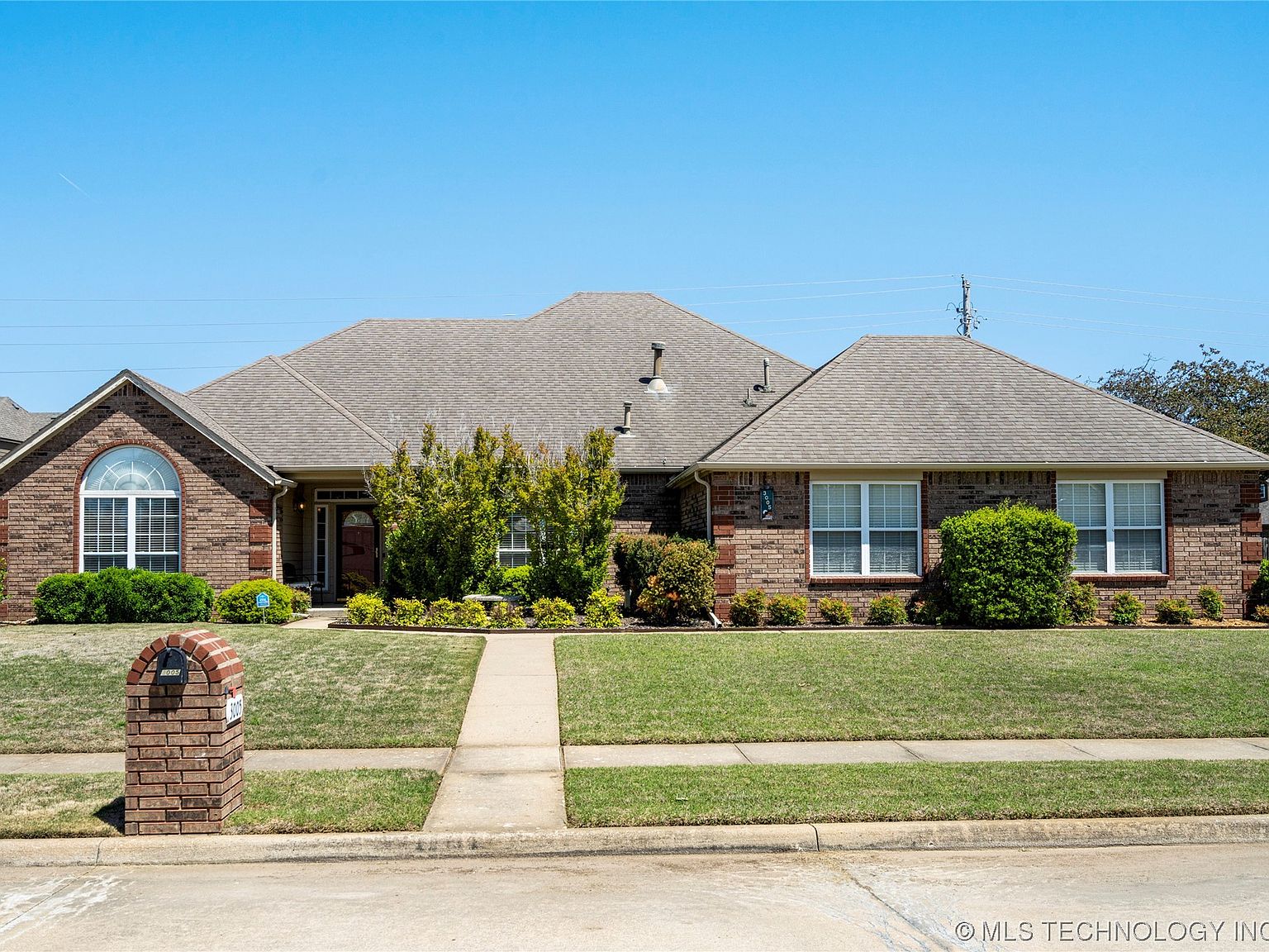 3005 N 15th St, Broken Arrow, OK 74012 Zillow