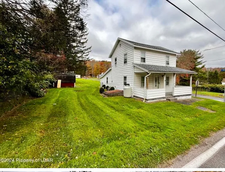 84 Middleburg Rd — Photo 2