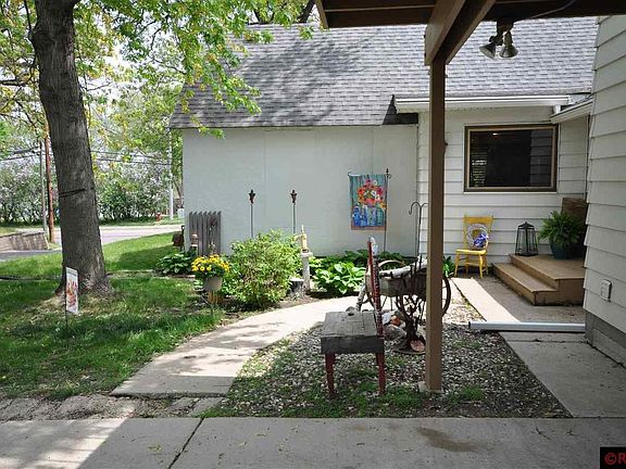5th image of 1800 Albion Ave