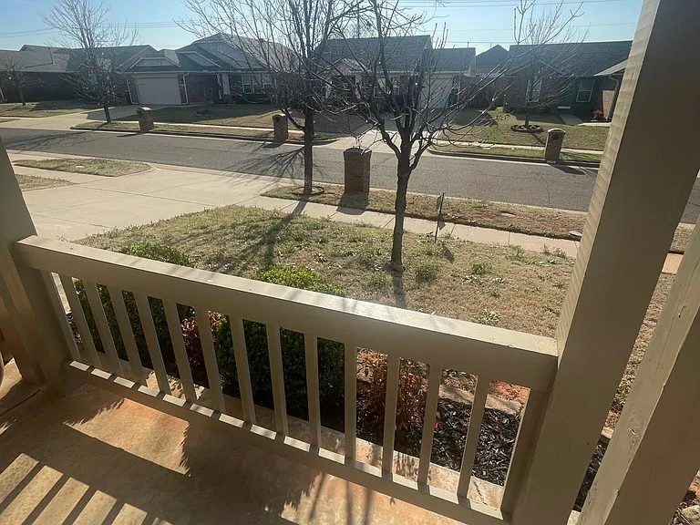 18604 Piedra Dr — Photo 24