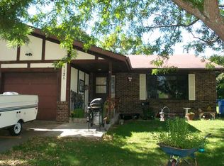 1121 Sausalito Dr, Waunakee, WI 53597