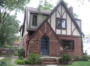 16 Lodewyck St, Mount Clemens, MI 48043