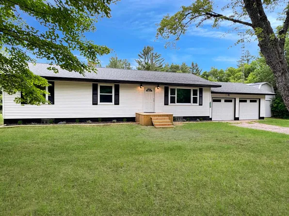 3403 E 34th Rd, Cadillac, MI 49601