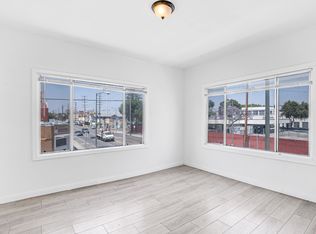 5251 S Main St #A, Los Angeles, CA 90037