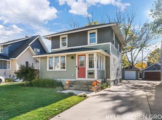 114 W 20th St, Holland, MI 49423