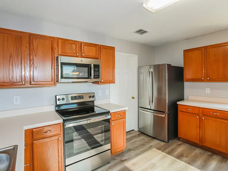 3343 Lipizzan Dr — Photo 6