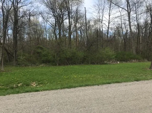 2150 Refugee Rd SW, Hebron, OH 43025