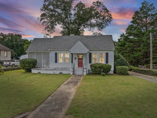 226 Irby Ave, Laurens, SC 29360