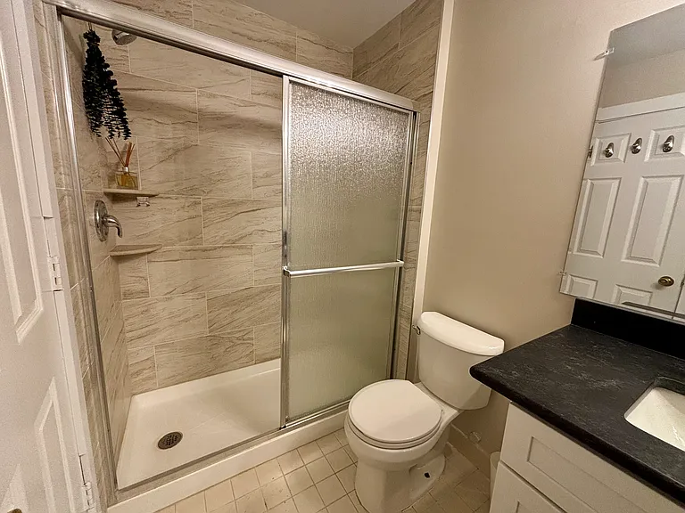 42 Stevens Ct — Photo 8