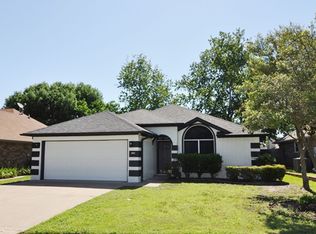 2103 Stoneridge Dr, Keller, TX 76248