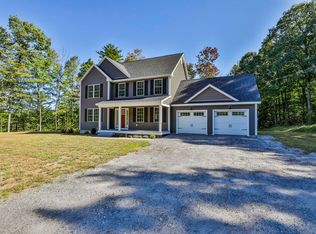 92 John Connor Rd, Weare, NH 03281