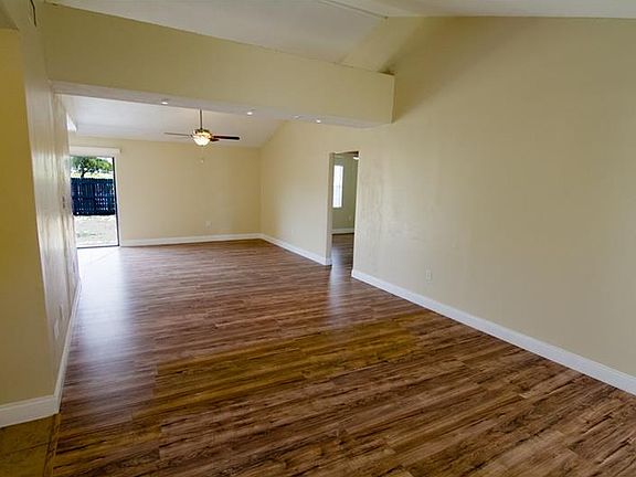 3rd image of 5623 La Serena Ave