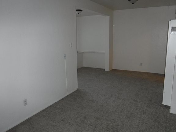 5th image of 107 Nutmeg St
