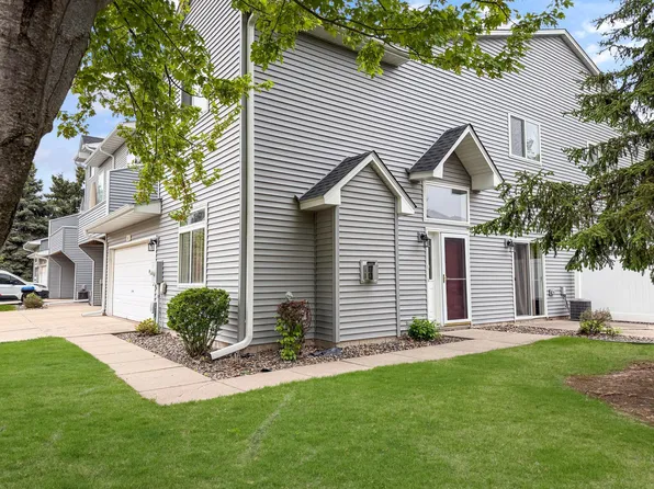 665 Kingfisher Ln APT E, Saint Paul, MN 55125