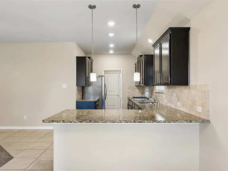10016 Kemah Pl — Photo 9