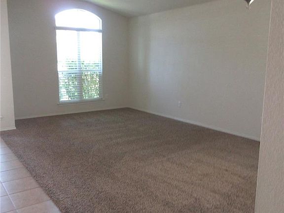 4th image of 4904 Birmingham Cir