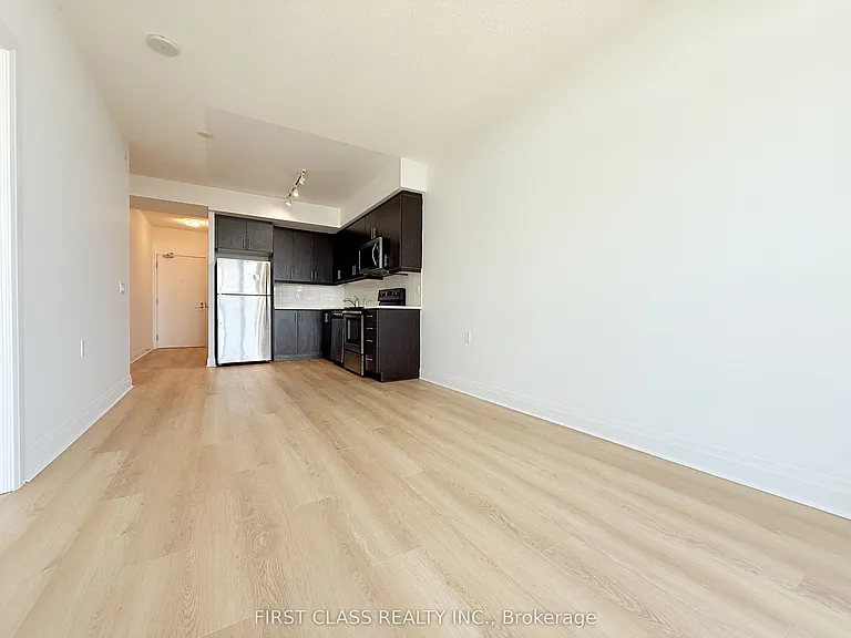 15 Zorra St #606 — Photo 13