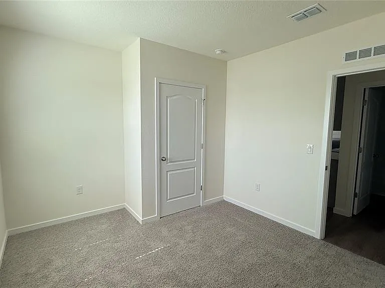 2066 Walnut Creek Dr — Photo 34