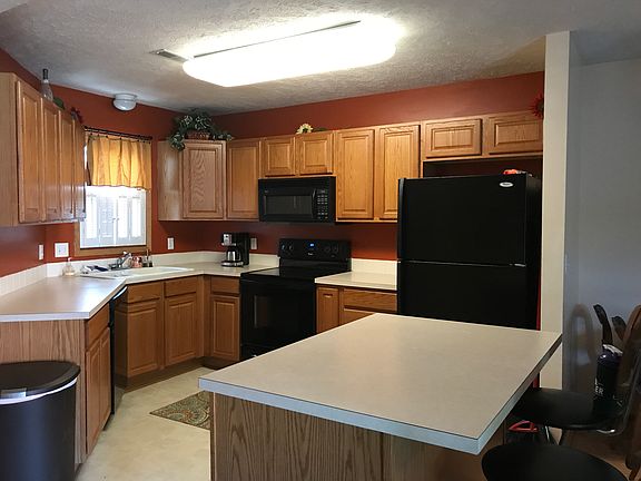 3rd image of 538 Lakeside Dr #37